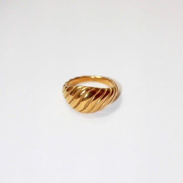 Gold ring